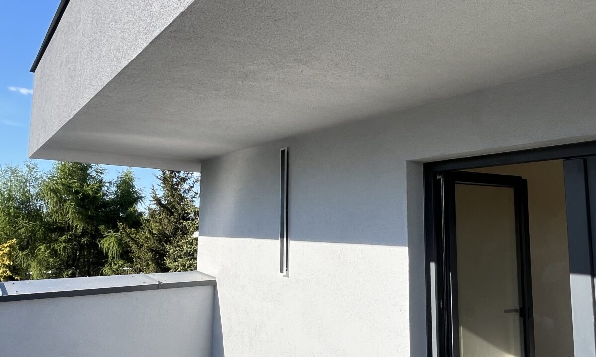 235854_3
