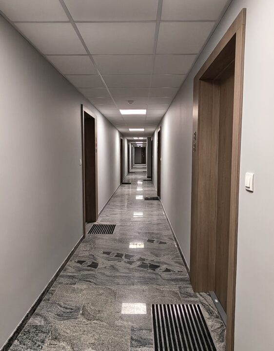257342_3