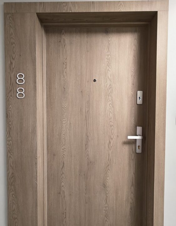 257343_3