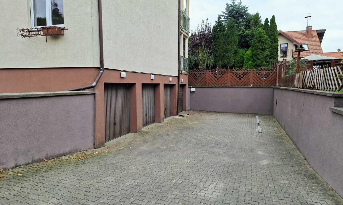 258064_3